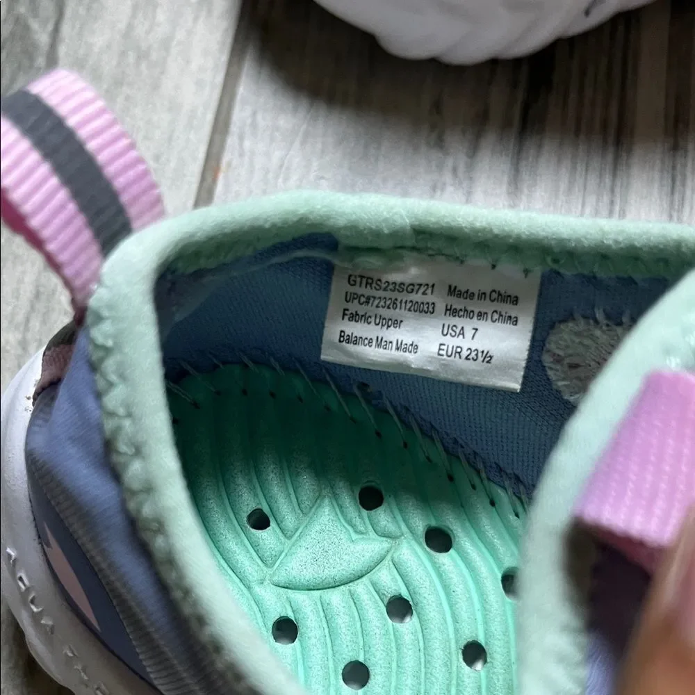 Pastel Rainbow Kids Water Shoes| size 7